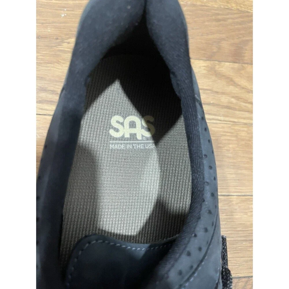 SAS Walk Easy Shoes Womens 9 Wide Walking Sneakers Lace Up Low Top Black